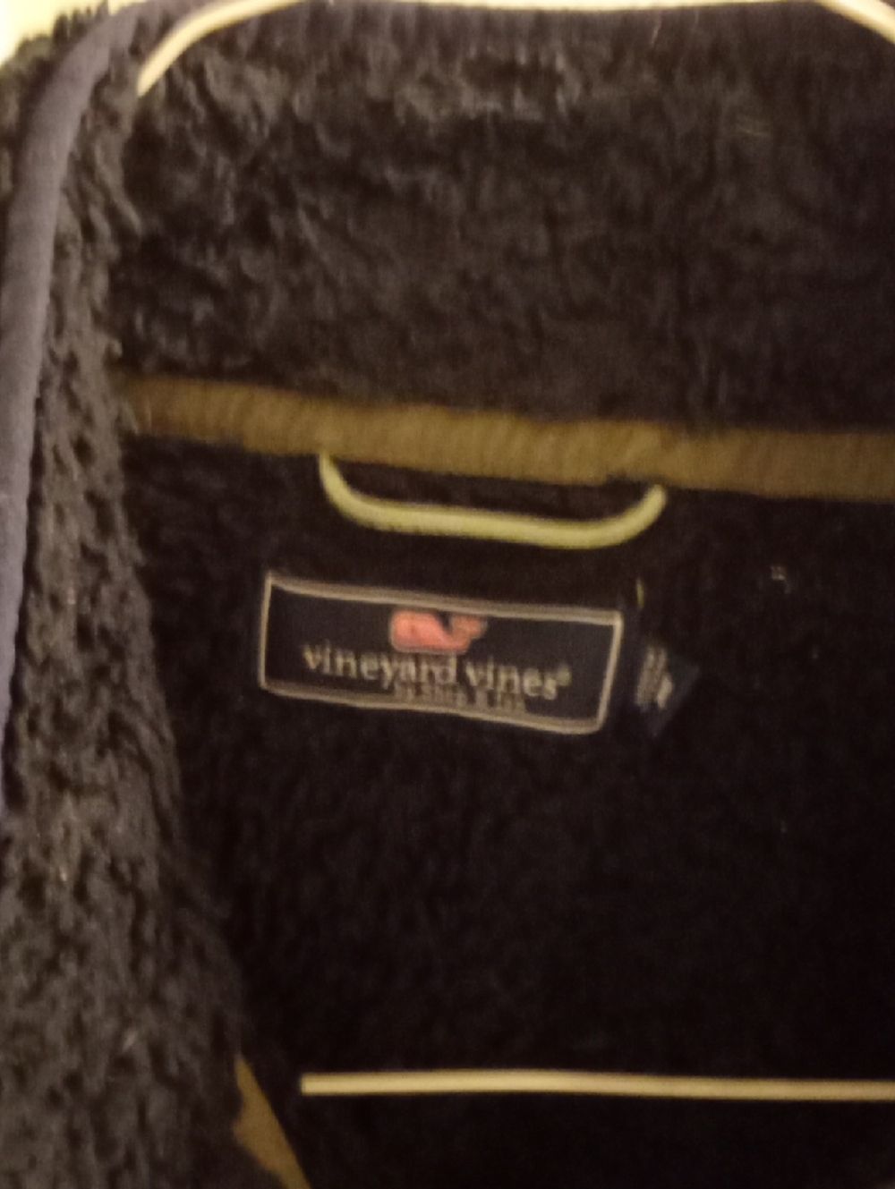 Vineyard Vines Quarter Zip Pullover with Chest Pocket XL - Picture 2 of 4